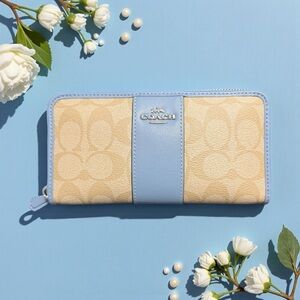 Coach Khaki & Pool Zip Around Wallet (A491)